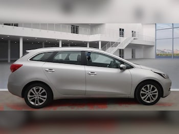 Used Kia Ceed 2014 for sale - 76200919: Photo 3