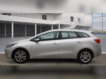 Used Kia Ceed 2014 for sale - 76200919: Photo 4