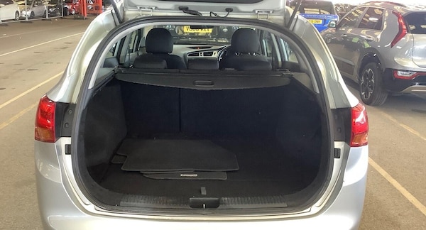 Used Kia Ceed 2014 for sale - 76200919: Photo 6