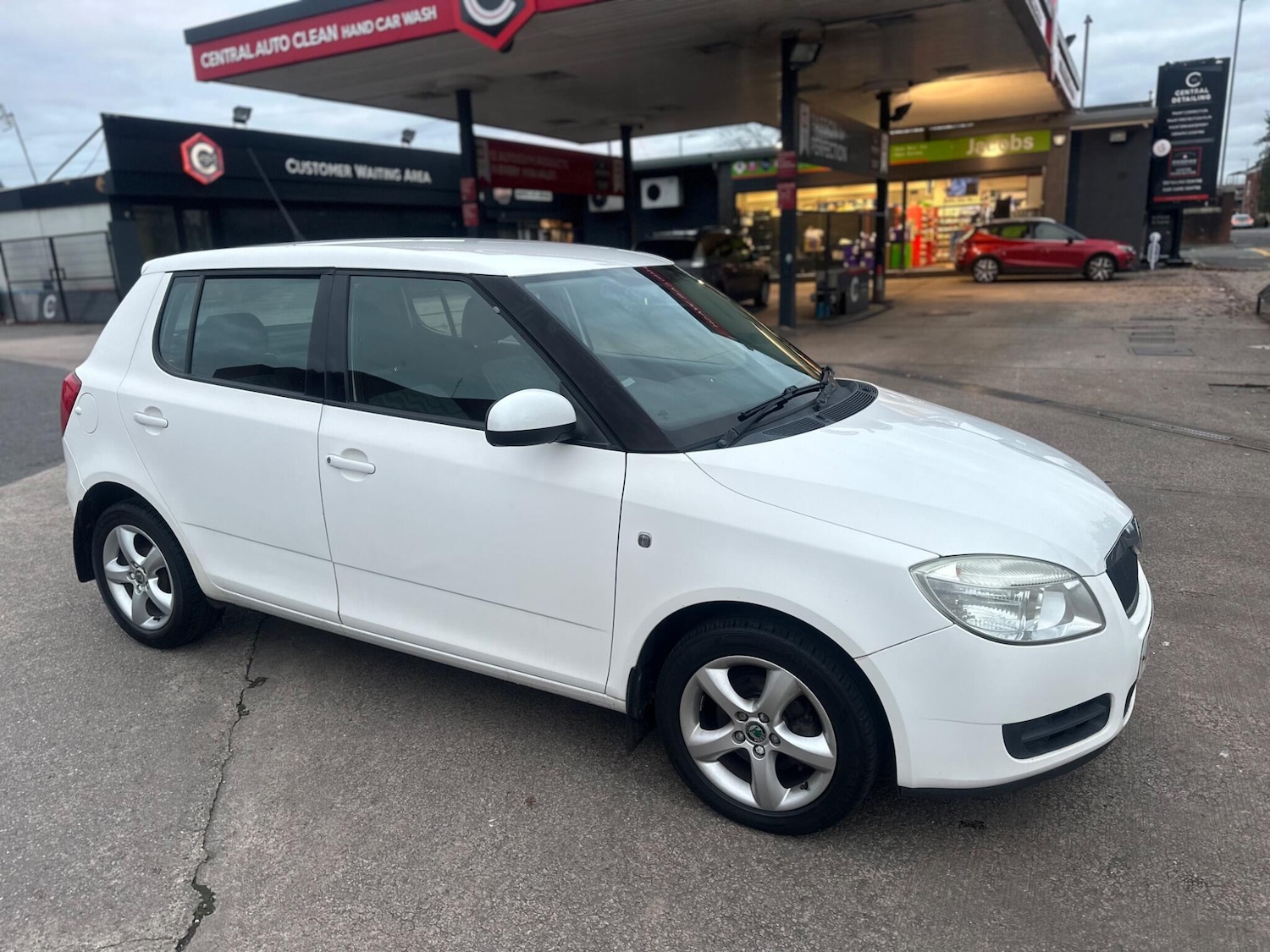 Used Skoda Fabia 2010 for sale - 76993354: Photo 4