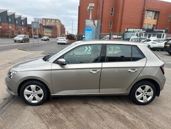 Used Skoda Fabia 2015 for sale - 77067295: Photo