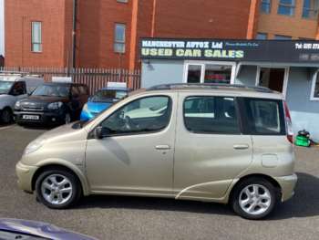 Used Toyota Yaris Verso 2004 for sale - 74358627: Photo