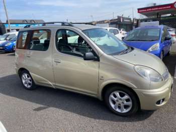Used Toyota Yaris Verso 2004 for sale - 74358627: Photo
