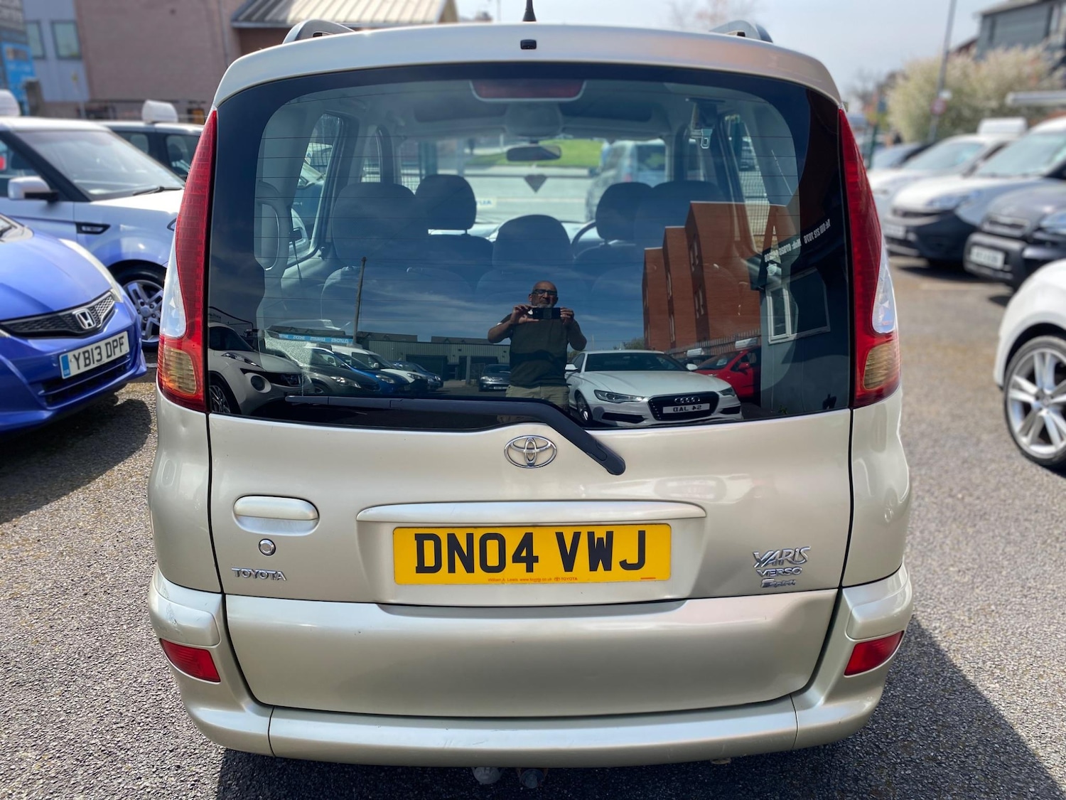 Vehicle 5