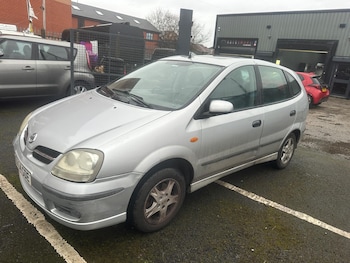 Used Nissan Almera Tino 2004 for sale - 77695860: Photo
