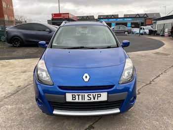 Used Renault Clio 2011 for sale - 75729936: Photo