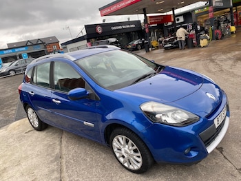 Used Renault Clio 2011 for sale - 75729936: Photo