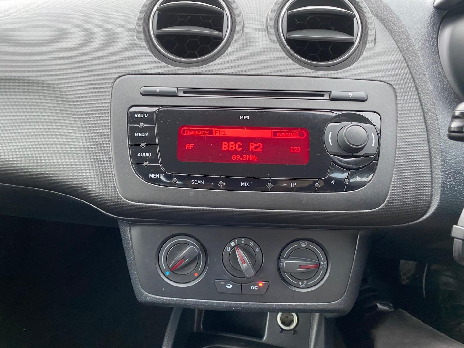 Used SEAT Ibiza 2012 for sale - 76431805: Photo 39