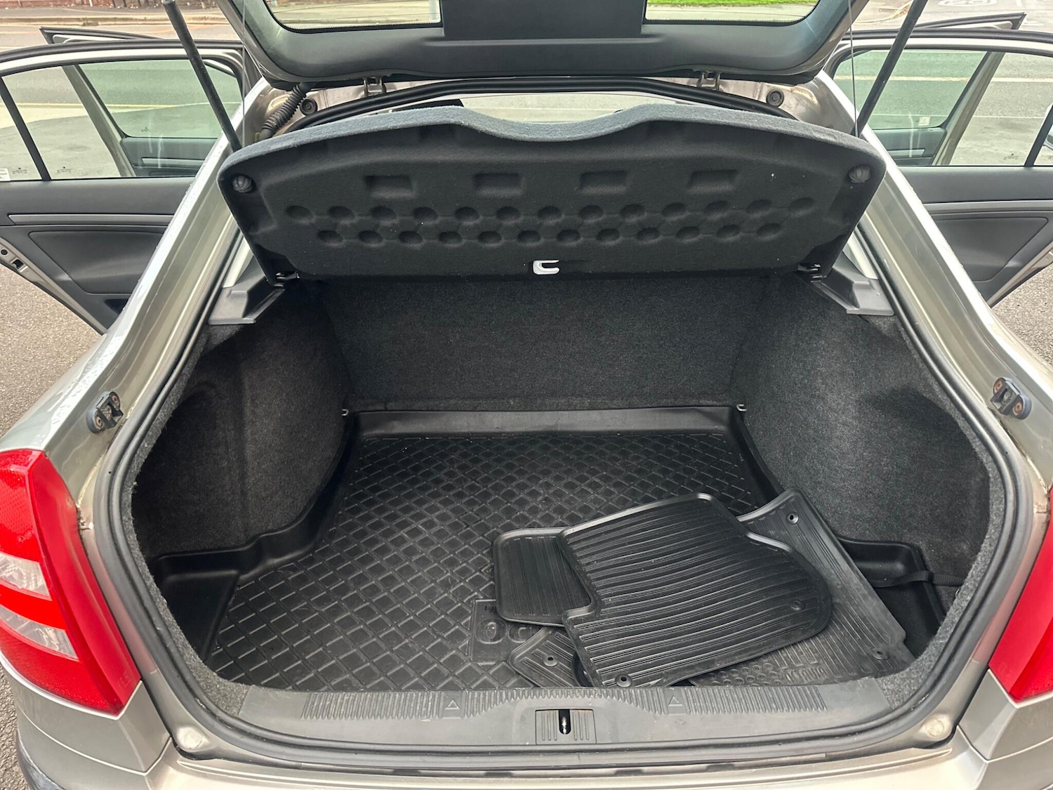 Used Skoda Octavia 2008 for sale - 76200470: Photo 34