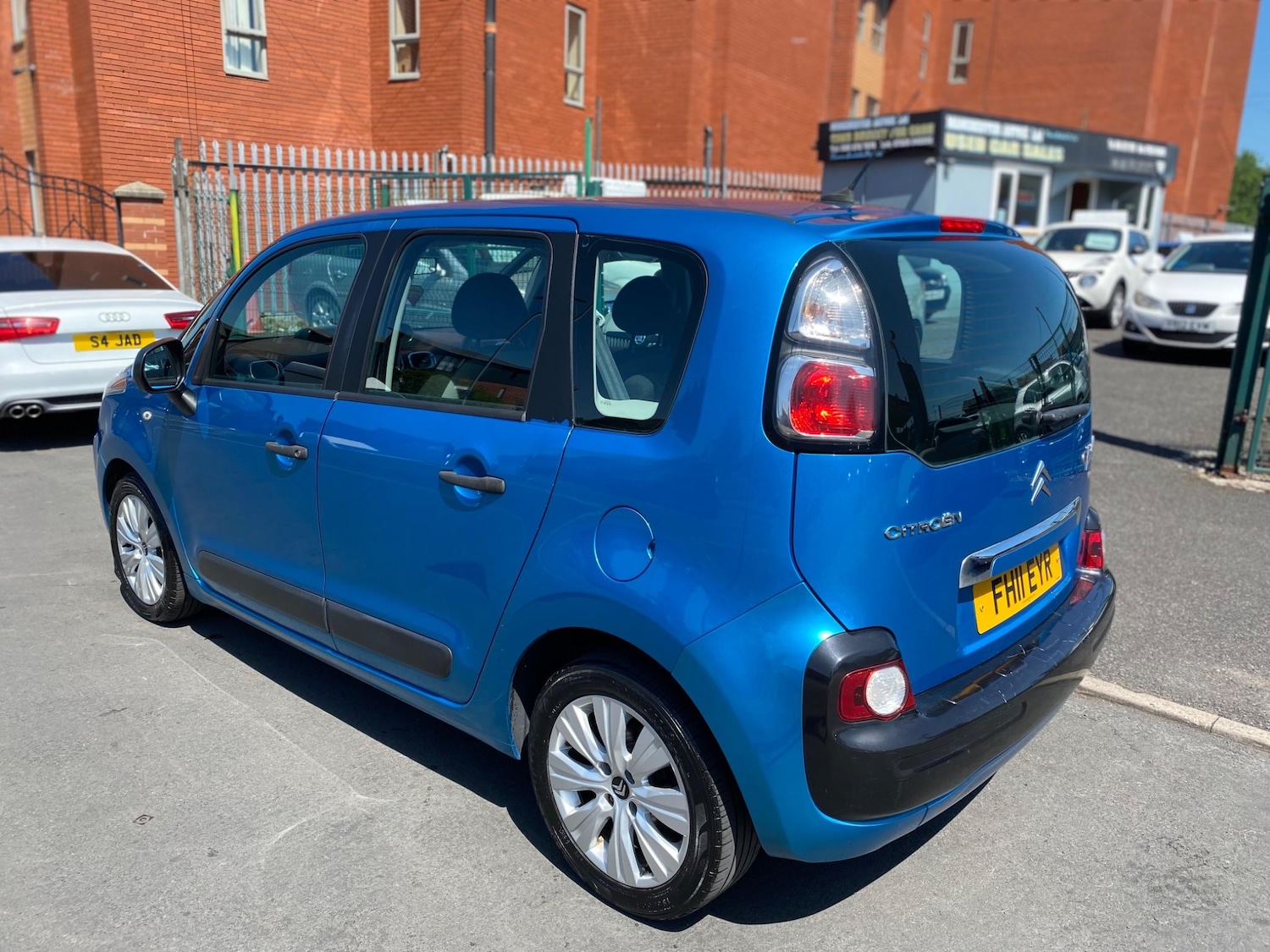 Vehicle 8