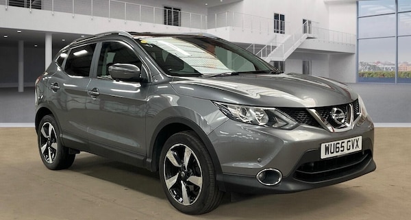 Used Nissan Qashqai 2015 for sale - 76167374: Photo 2