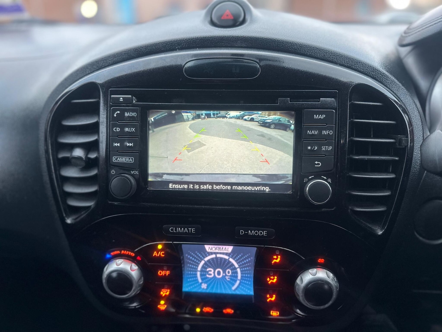 Used Nissan Juke 2015 for sale - 76666661: Photo 26