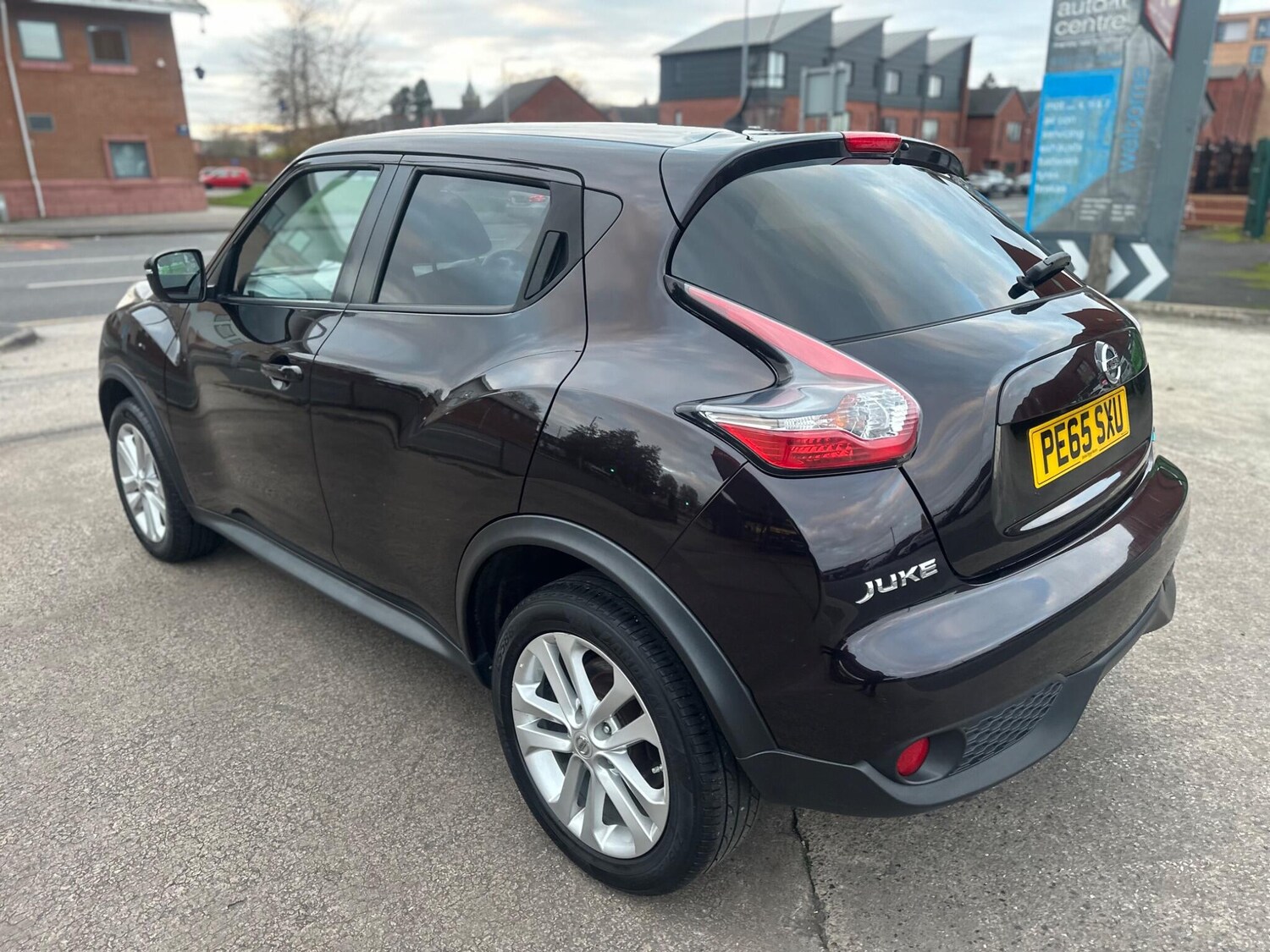 Used Nissan Juke 2015 for sale - 76666661: Photo 28