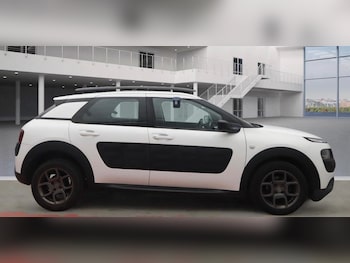 Used Citroen C4 Cactus 2015 for sale - 76667020: Photo