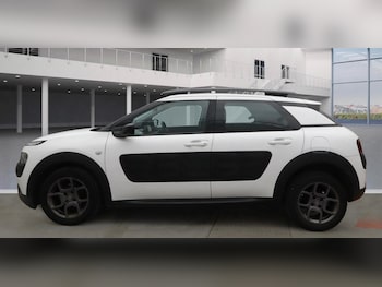 Used Citroen C4 Cactus 2015 for sale - 76667020: Photo