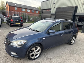 2011 (11) - 1.6 CRDi 3 5dr Auto