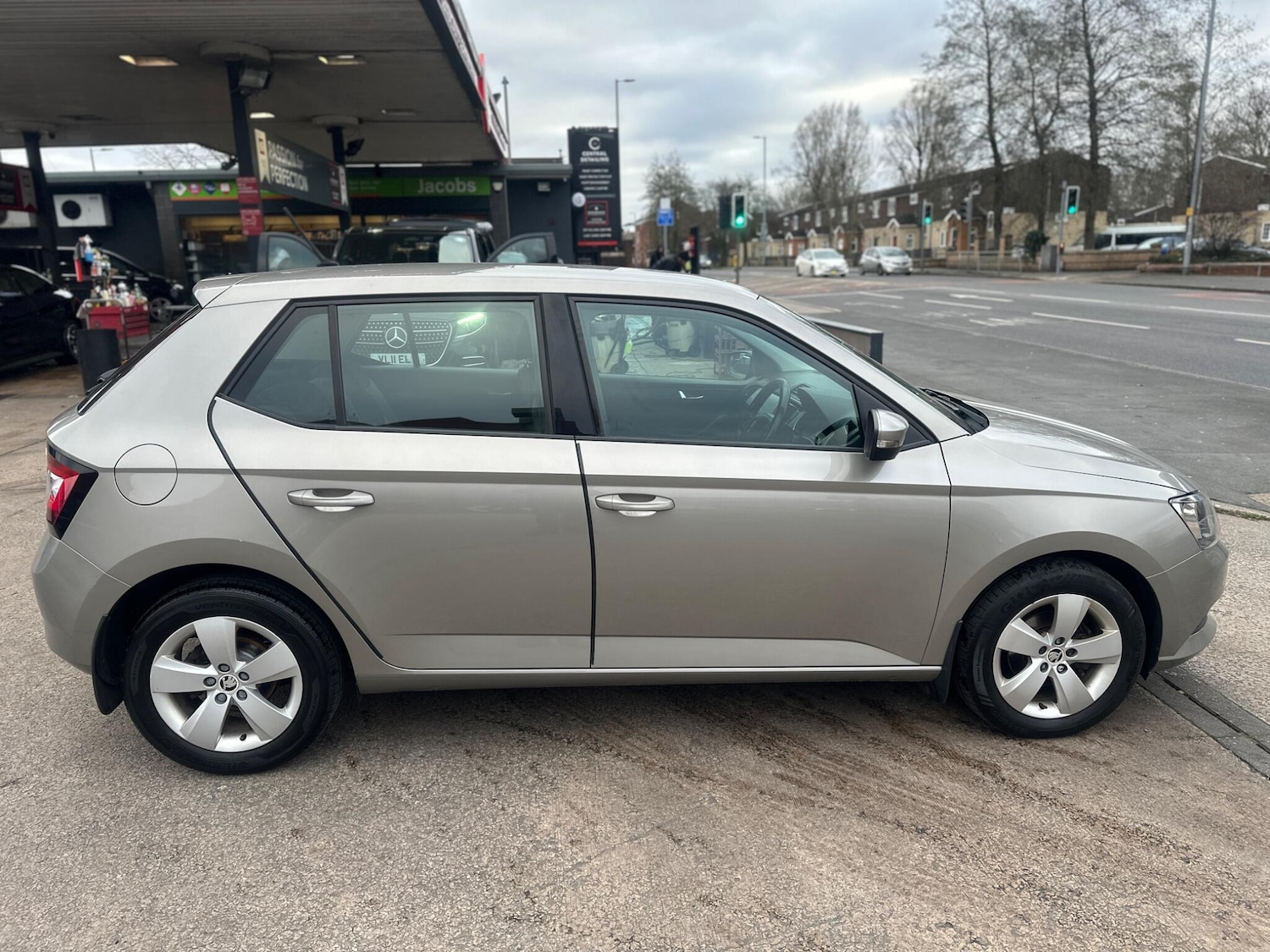 Used Skoda Fabia 2015 for sale - 77605042: Photo 33