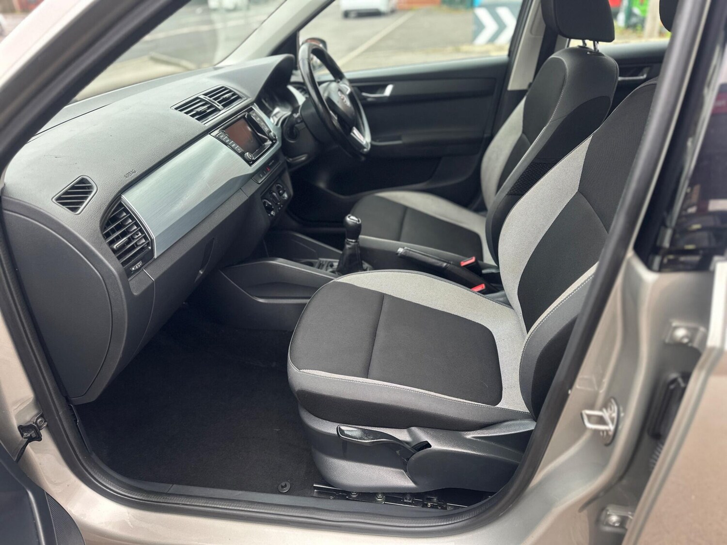 Used Skoda Fabia 2015 for sale - 77605042: Photo 44