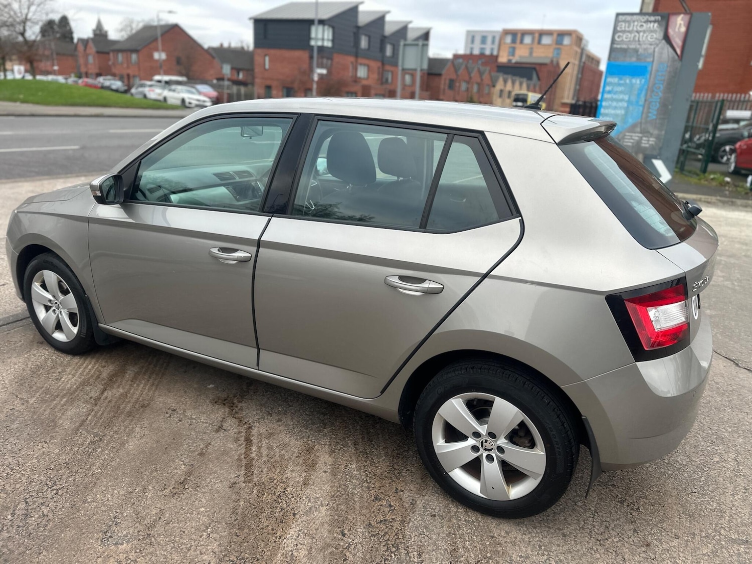Used Skoda Fabia 2015 for sale - 77605042: Photo 7