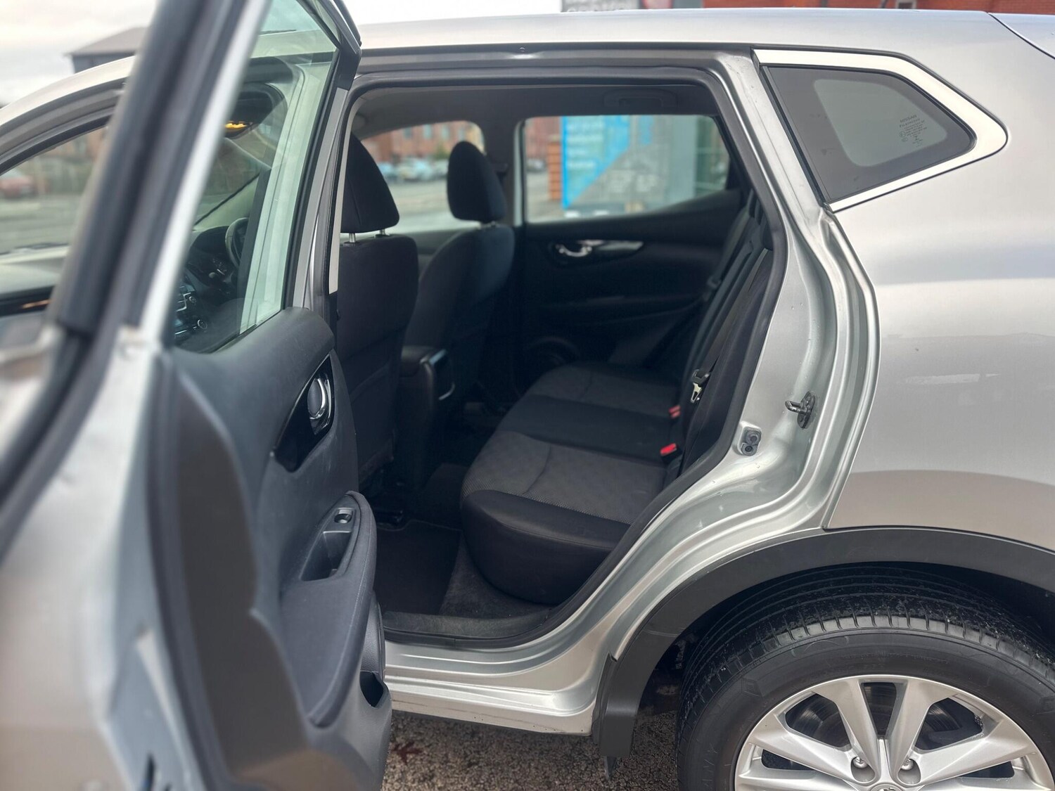 Used Nissan Qashqai 2014 for sale - 77605049: Photo 17