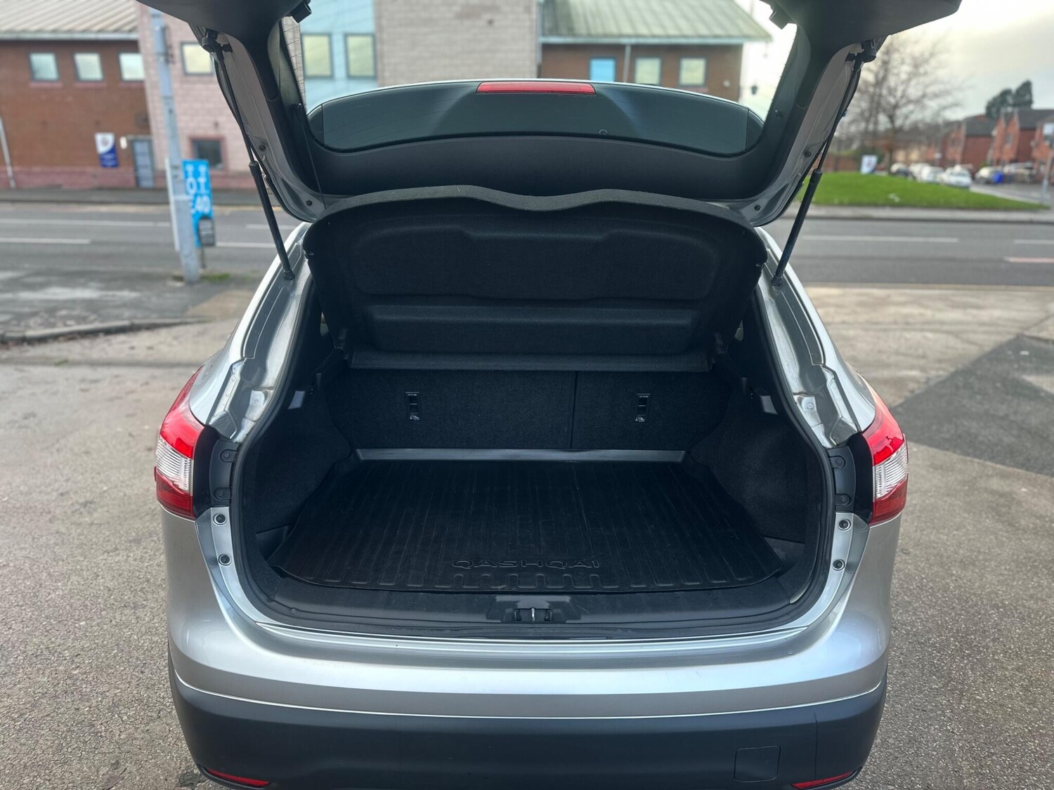 Used Nissan Qashqai 2014 for sale - 77605049: Photo 21