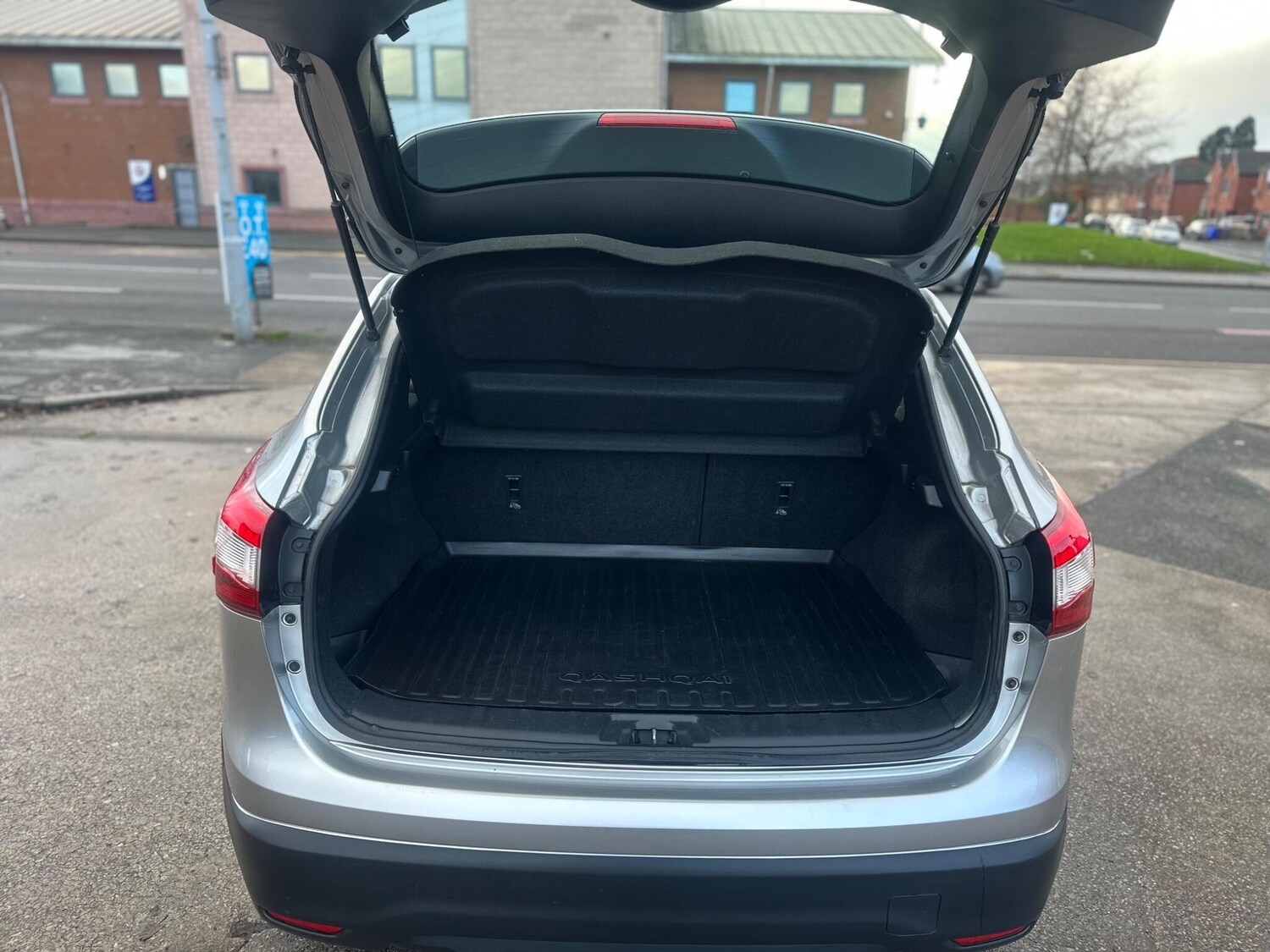 Used Nissan Qashqai 2014 for sale - 77605049: Photo 25