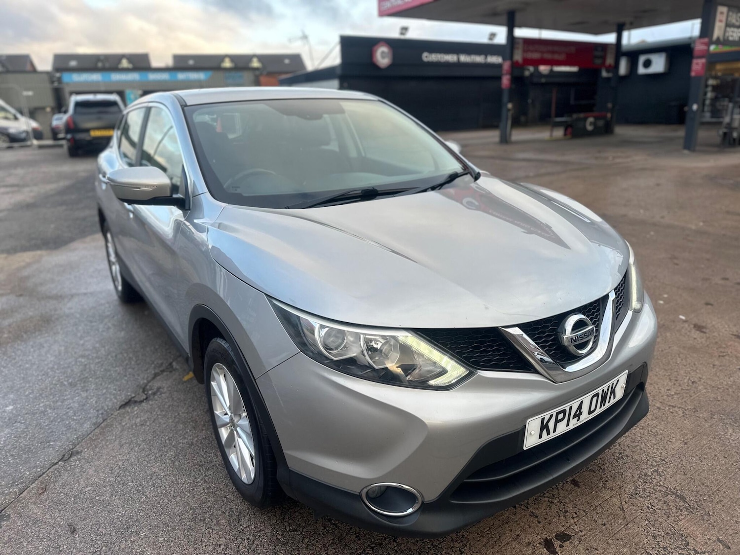 Used Nissan Qashqai 2014 for sale - 77605049: Photo 5