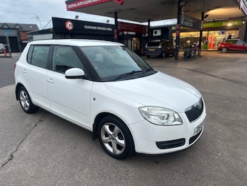 Used Skoda Fabia 2010 for sale - 79640459: Photo