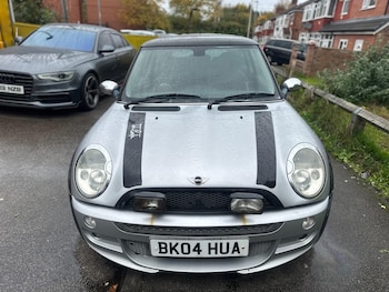 Used MINI Hatch 2004 for sale - 76380780: Photo