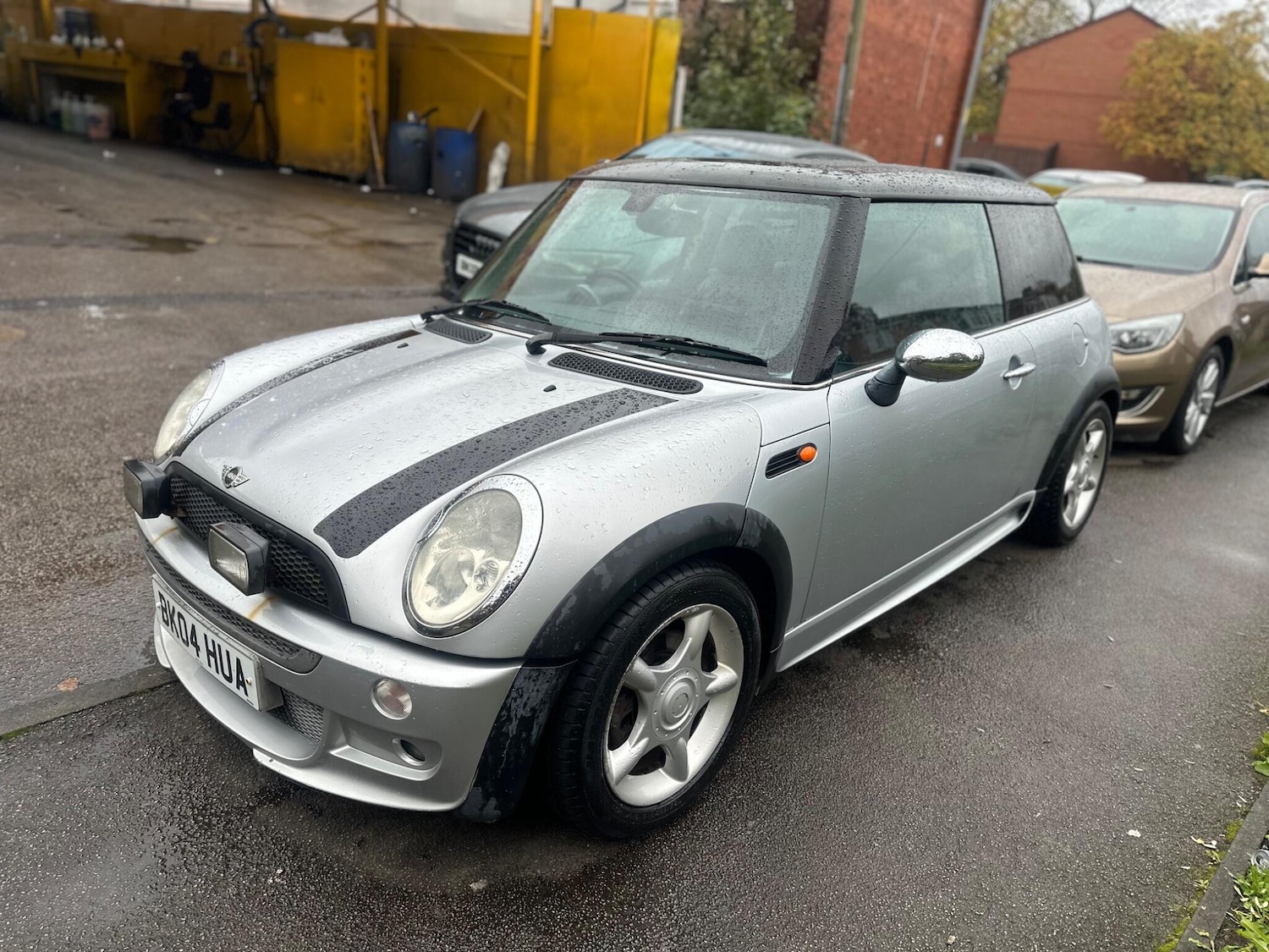 Used MINI Hatch 2004 for sale - 76380780: Photo 8
