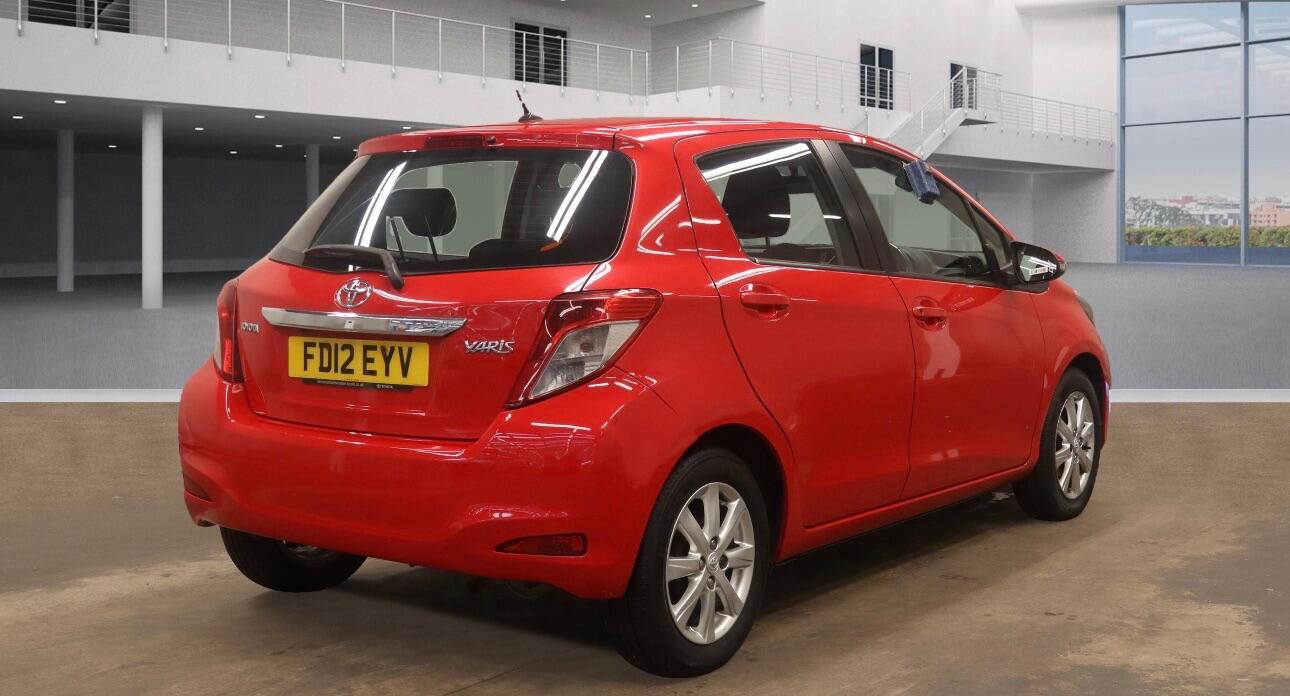 Used Toyota Yaris 2012 for sale - 76992168: Photo 6