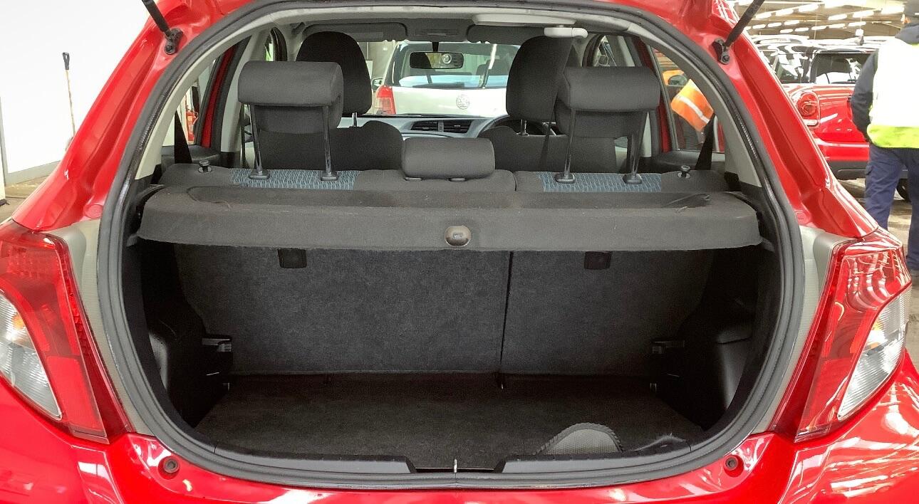 Used Toyota Yaris 2012 for sale - 76992168: Photo 7