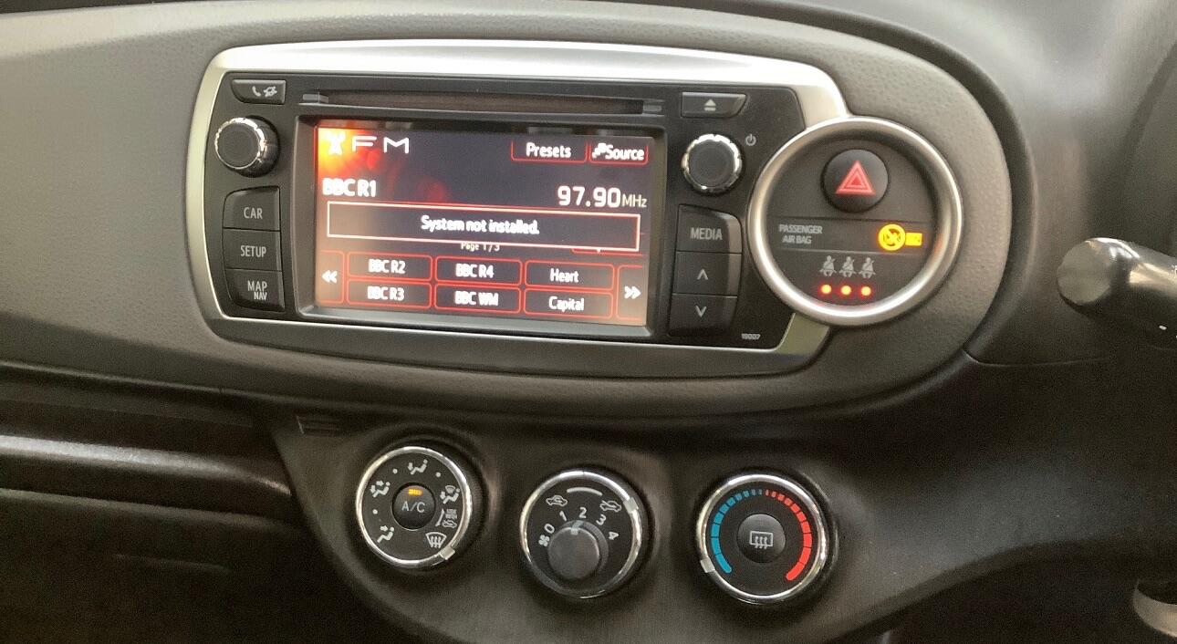 Used Toyota Yaris 2012 for sale - 76992168: Photo 8