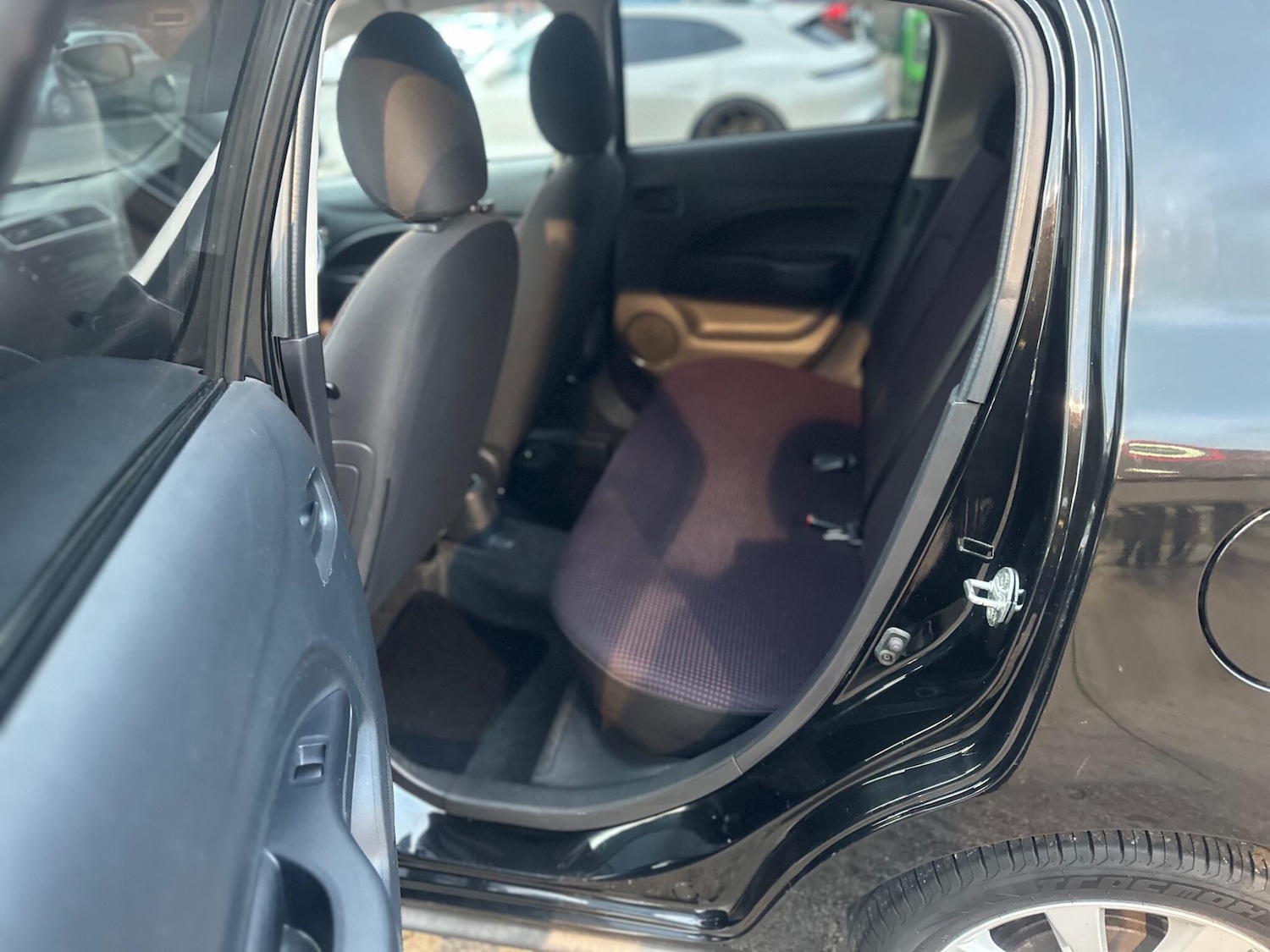 Used Mitsubishi Mirage 2013 for sale - 76584919: Photo 34