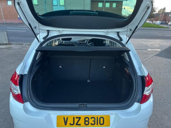 Used Citroen C4 2014 for sale - 76200162: Photo 11