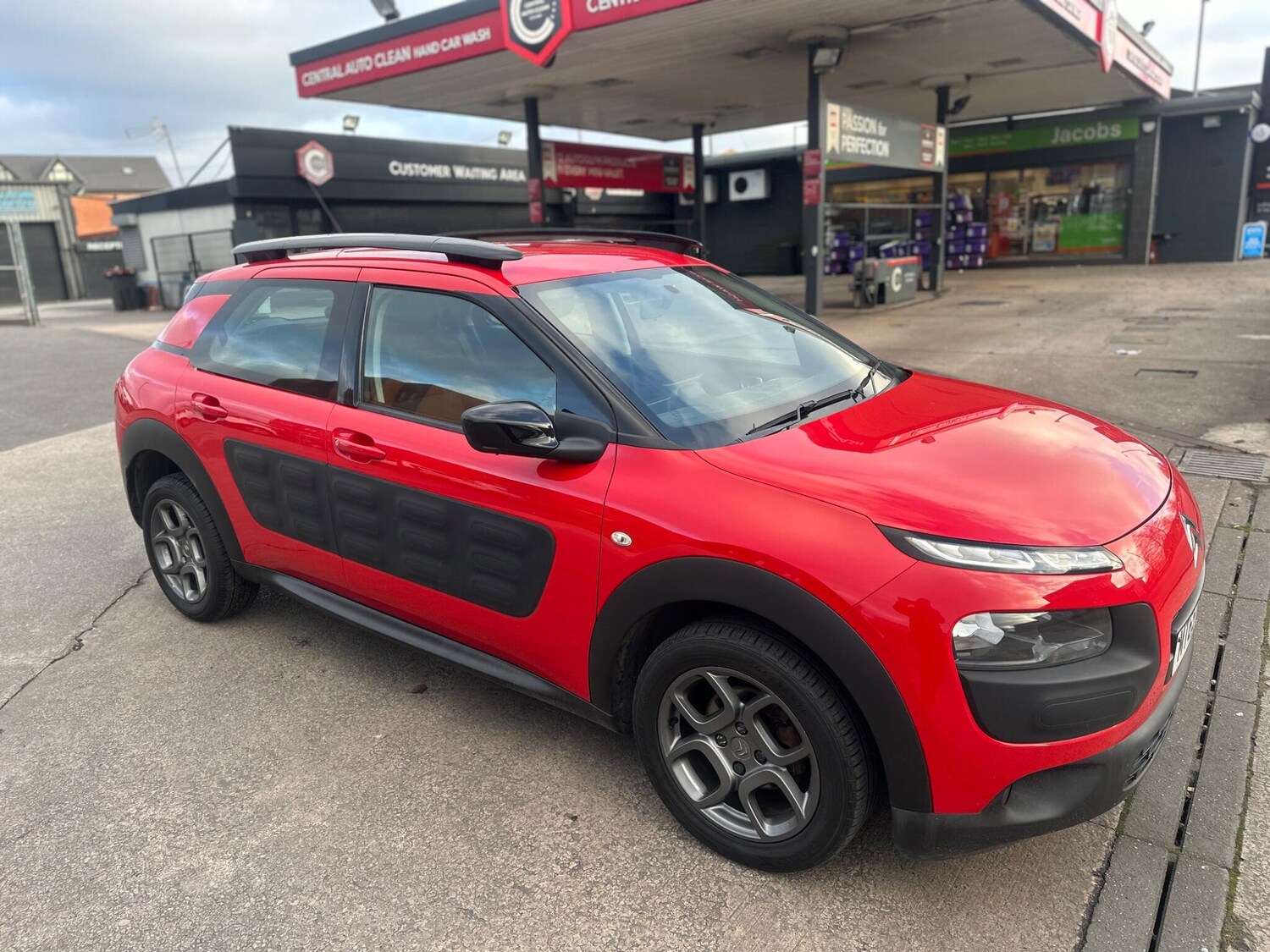Used Citroen C4 Cactus 2015 for sale - 77605043: Photo 17