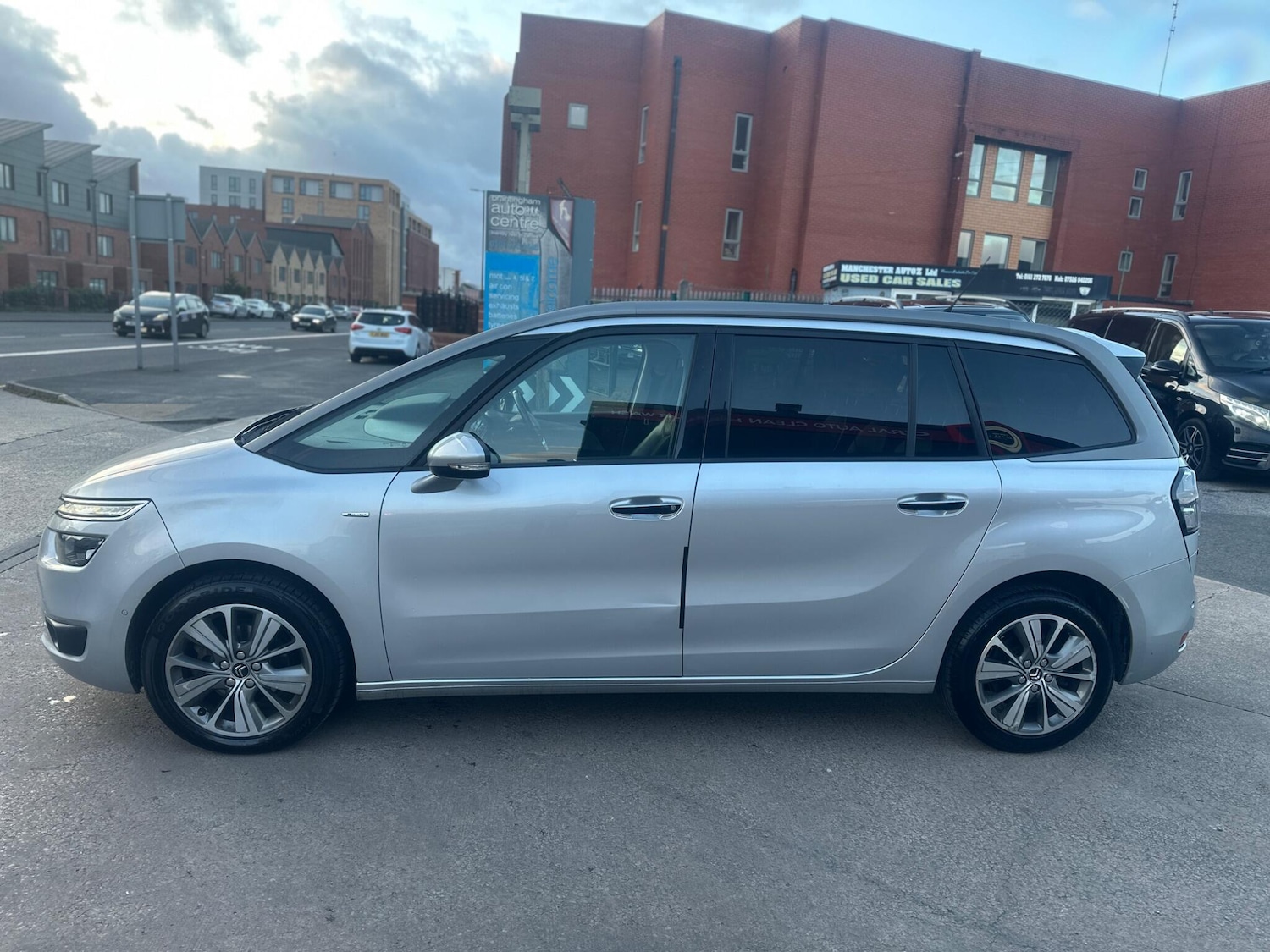 Used Citroen Grand C4 Picasso 2014 for sale - 77605044: Photo 28