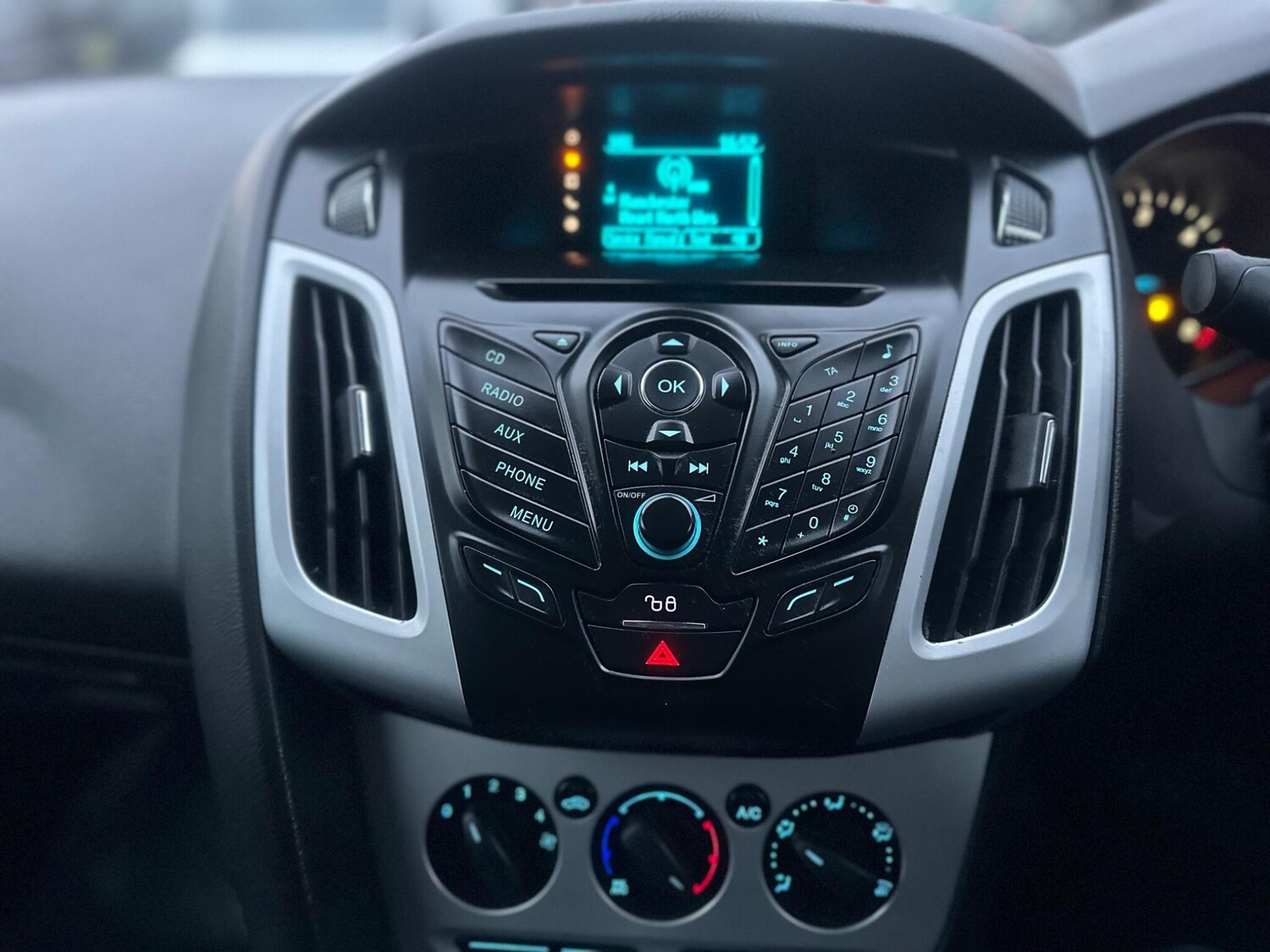 Used Ford Focus 2014 for sale - 77605050: Photo 43