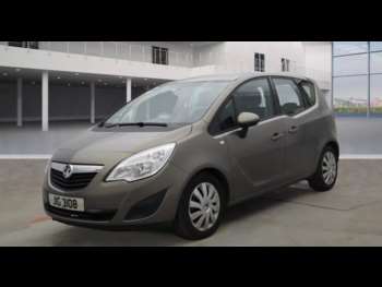 2011 (60) - 1.7 CDTi 16V Exclusiv 5dr Auto