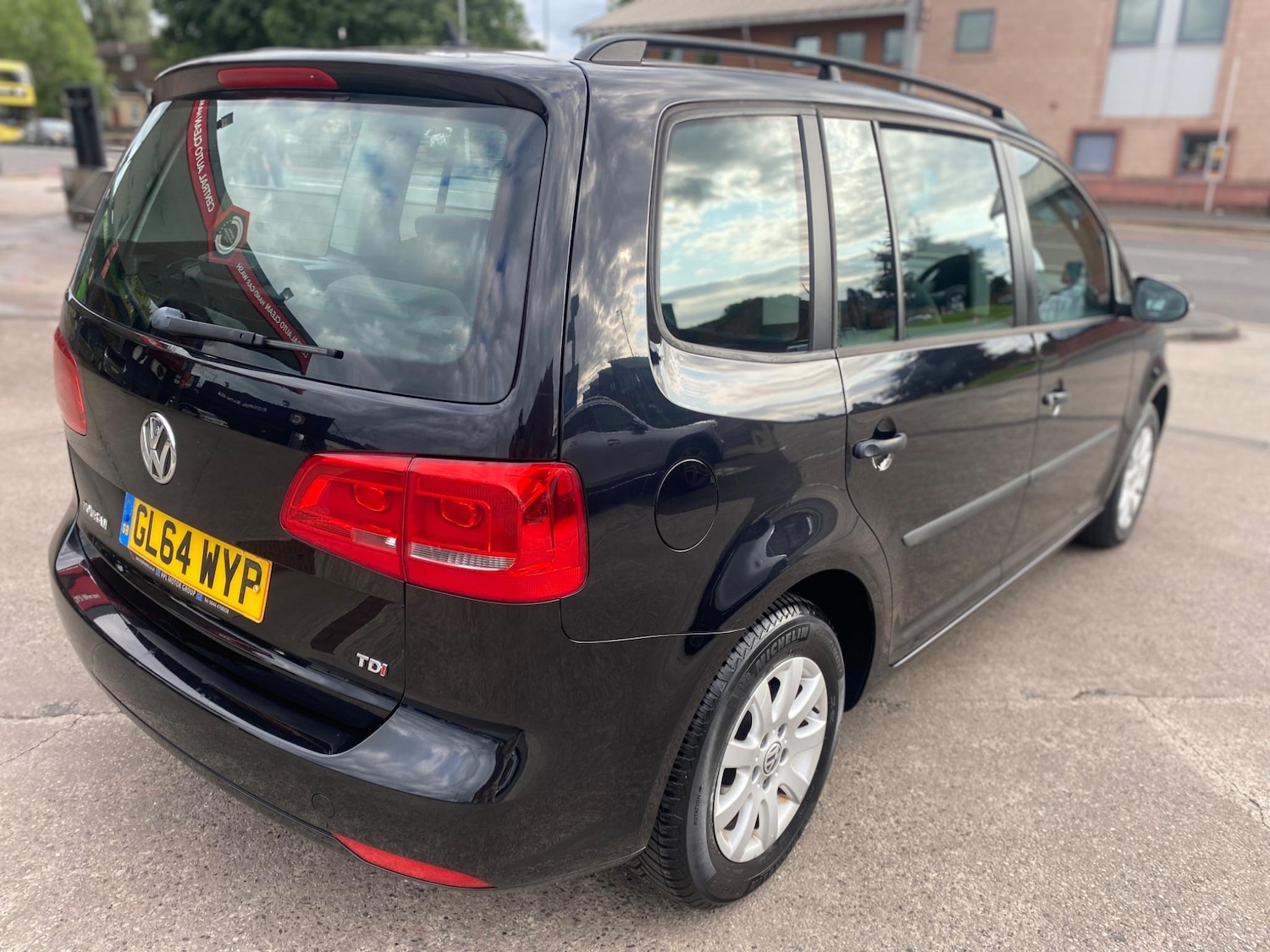 Vehicle 29