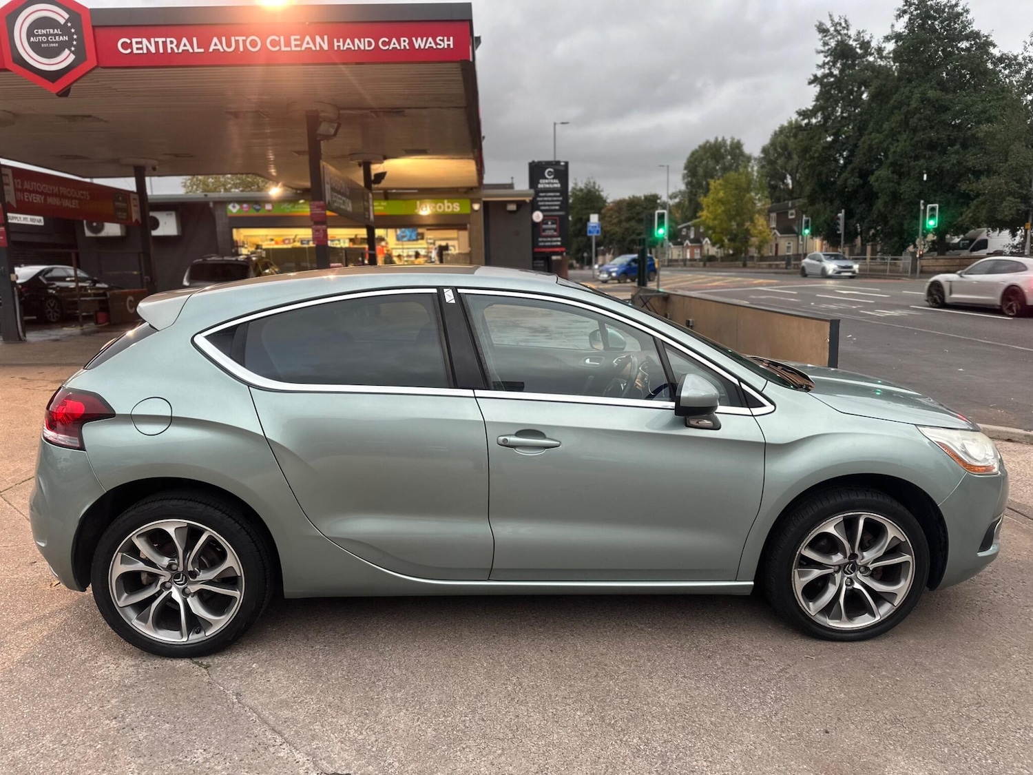 Used Citroen DS4 2011 for sale - 76201334: Photo 19