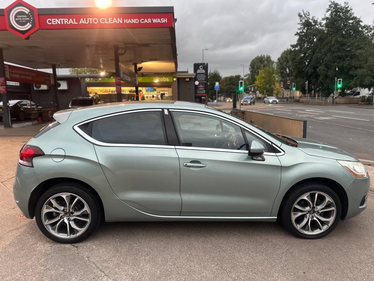 Used Citroen DS4 2011 for sale - 76201334: Photo 28