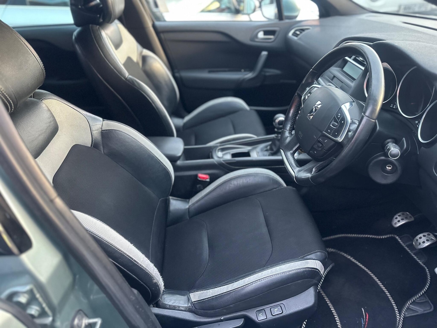 Used Citroen DS4 2011 for sale - 76201334: Photo 31