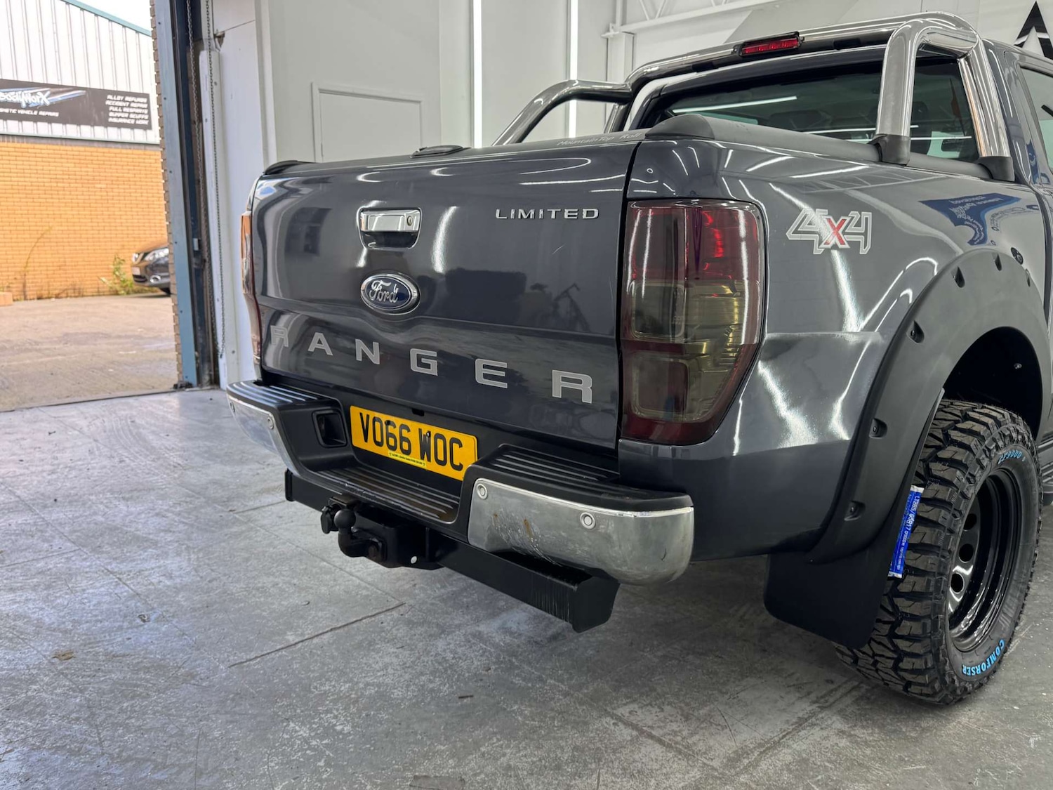 Vehicle 21