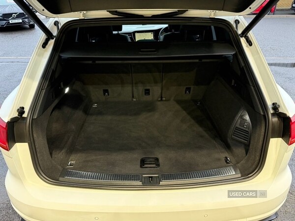 Used Volkswagen Touareg 2023 for sale - 76850637: Photo 13