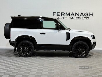 Used Land Rover Defender 2024 for sale - 77280424: Photo