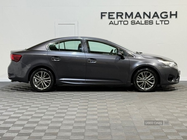 Used Toyota Avensis 2015 for sale - 77204715: Photo 2