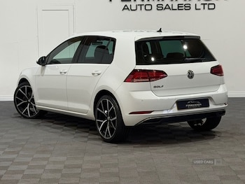 Used Volkswagen Golf 2019 for sale - 79256704: Photo