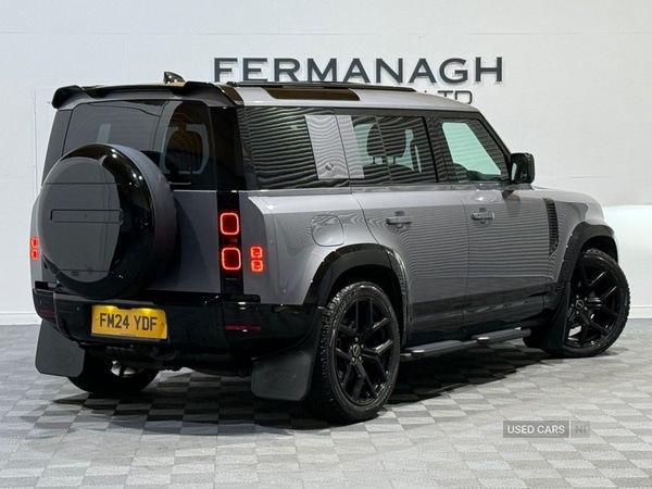 Used Land Rover Defender 2024 for sale - 76899915: Photo 6