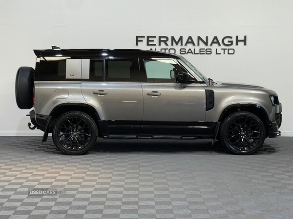 Used Land Rover Defender 2023 for sale - 75671163: Photo 2